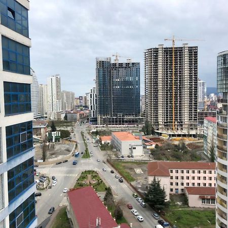 Luxure Apartments Батуми Екстериор снимка